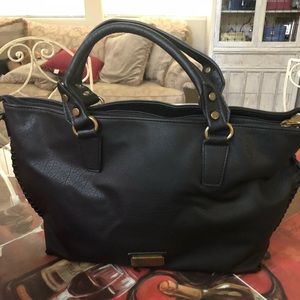 Hayden (charming Charlie) satchel